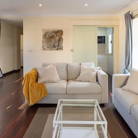 Penthouse Victoria 7 Apartment
